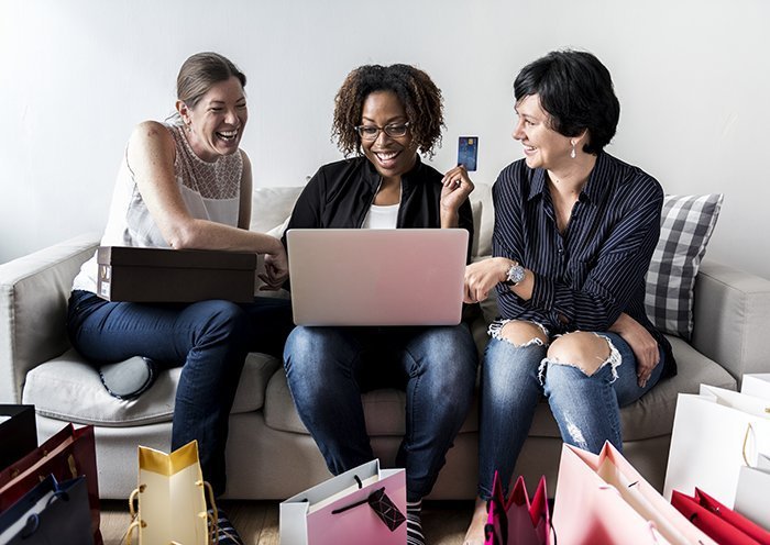 Women shopping online Know Your Customers